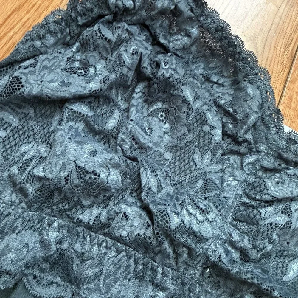 Cosabella Never Say Never Ultra Curvy Sweetie Bralette M Anthracite Lace NWT Bra - Picture 4 of 9